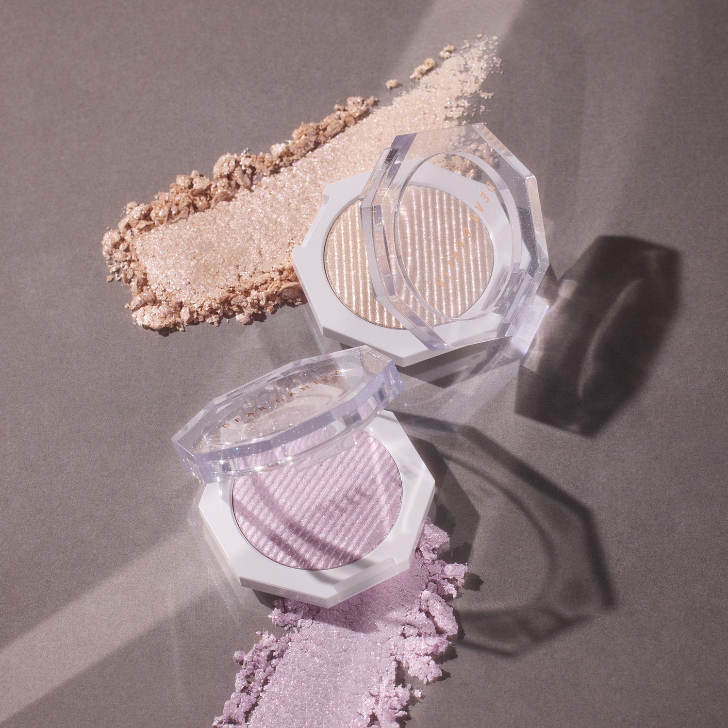 [First Buy 40%] Glitz Glow Highlighter