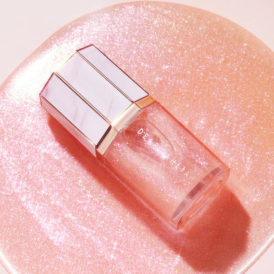 LIPS_2_Lip_gloss_400x_755285b9-0bab-43ff-832b-14a447ed8e71.jpg